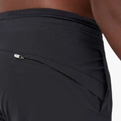 On Running Men's Hybrid Shorts -Black -Keen Wear Shop 185.00303 5