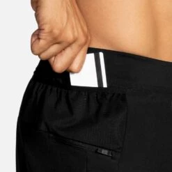 BROOKS Men's Sherpa 5in 2-in-1 Short - Black -Keen Wear Shop 211331 001 D3 Sherpa 5in 2in1 Short