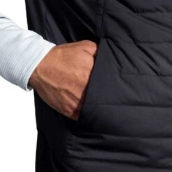 BROOKS Men's Shield Hybrid Vest 2.0 - Black -Keen Wear Shop 211416 001 D2 Shield Hybrid Vest 2