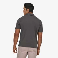 Patagonia Men's Cotton In Conversion Lightweight Polo - Forge Grey 5 Patagonia Men's Cotton In Conversion Lightweight Polo - Forge Grey -Keen Wear Shop 53251 FGE MGM2