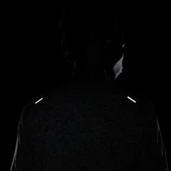 Men's Nike Dri-FIT Rise 365 Short Sleeve Running Top - Black/Heather/Reflective Silver -Keen Wear Shop CZ9184 011 PHSYM201 JPG HEI 875 WID 875 1