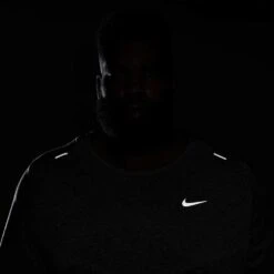 Nike Men's Rise 365 Short Sleeve Top - Smoke Grey -Keen Wear Shop CZ9184 084 PHSYM202 1