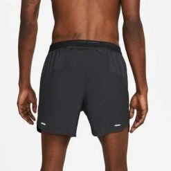 Men's Nike Dri-FIT Stride 5in Short - Black 18 Men's Nike Dri-FIT Stride 5in Short - Black -Keen Wear Shop DM4755 010 PHSYM001