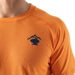 Men's EZ Tee Perf SS Top - Vibrant Orange -Keen Wear Shop DSC01335 2048x bf4e529b f2a3 4fde b1d4 a86b0e7d8cbc