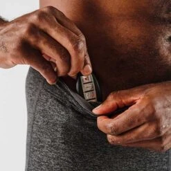 Men's EZ Tight - Black Charcoal -Keen Wear Shop DSC02202 2048x 3c46e730 3ebb 4e11 a700 d9fcc98f8216