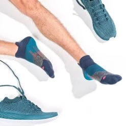 Feetures Unisex Elite Light Cushion No Show Tab Socks - Trek Teal 5 Feetures Unisex Elite Light Cushion No Show Tab Socks - Trek Teal -Keen Wear Shop E5012637 3 1024x1024 00e58081 dd7a 402e b238 903f6488e97c