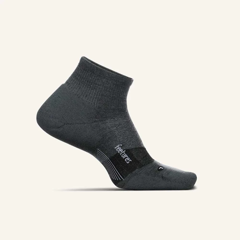 Feetures Unisex Merino 10 Ultra Light Quarter Socks- Gray 1 Feetures Unisex Merino 10 Ultra Light Quarter Socks- Gray