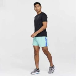 Saucony Men's Stopwatch Short Sleeve - Black 7 Saucony Men's Stopwatch Short Sleeve - Black -Keen Wear Shop SAM800278 BK 5