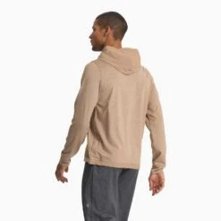 Vuori Men's Sunday Element Hoodie - Camel Heather -Keen Wear Shop V264CMH SP23 M ECOMM FLEECE TOP 3886 1x1 30354fc2 1ecb 4625 bfca 0bef1daa5ed4 1200x crop center jpg