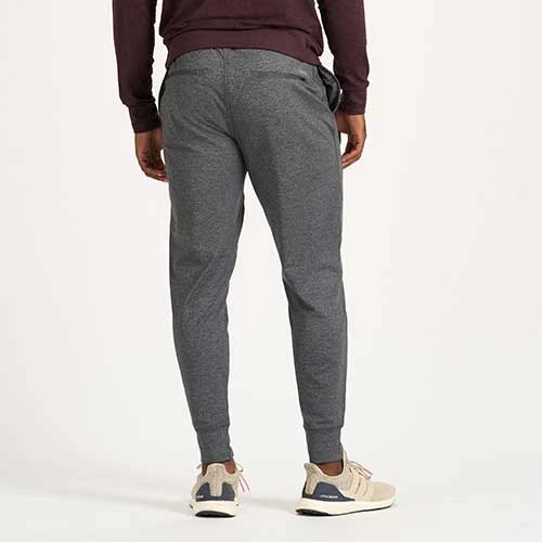Vuori Men's Sunday Performance Jogger - Charcoal Heather 4 Vuori Men's Sunday Performance Jogger - Charcoal Heather - Image 4